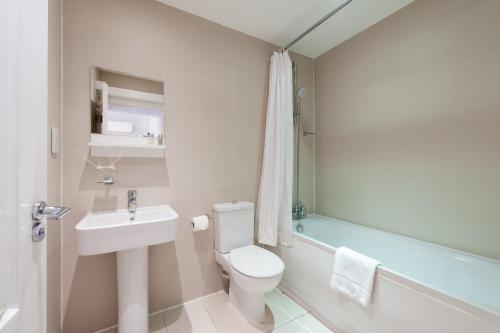 12 London Street Apartments - Property Overview