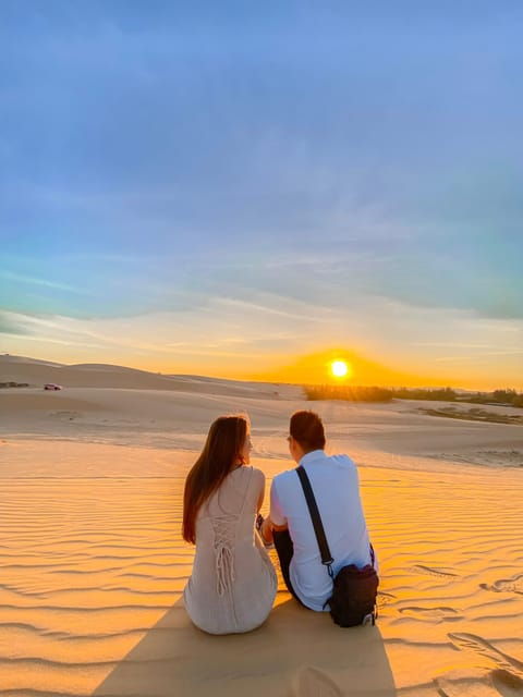 5-Hour Sunrise or Sunset Jeep Tour From Mui Ne Beach Town - Tour Overview