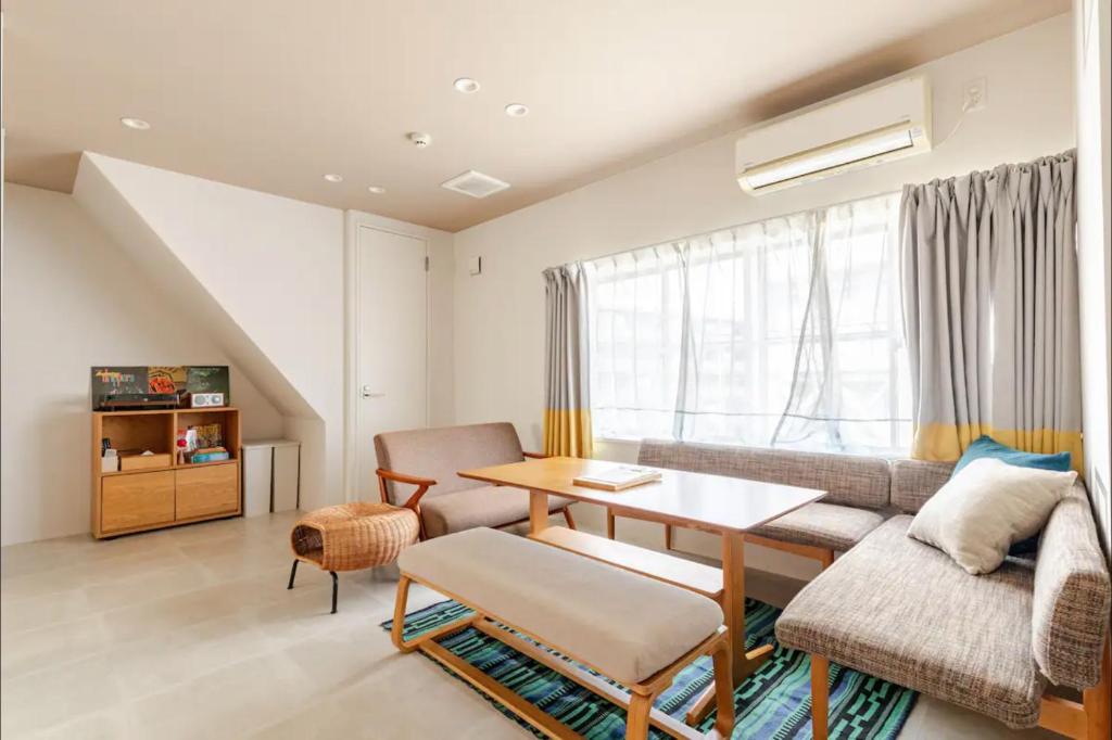 8b HOTEL -Osaka Nishikujo APARTMENT- Review