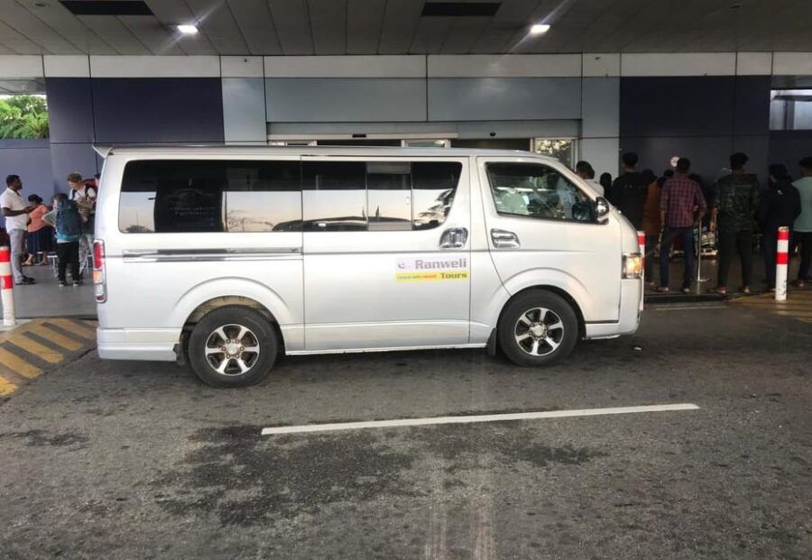 Airport (CMB), Colombo or Negombo Drop: From Bentota