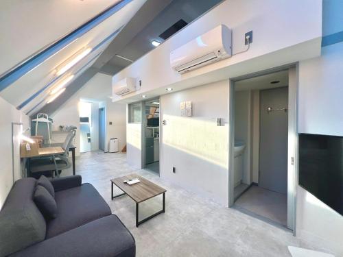 Aizumi Hostel - Overview and Location