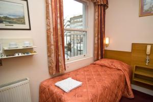 Alexandra Hotel - Hotel Overview