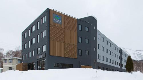 Always Niseko - Hotel Overview and Location