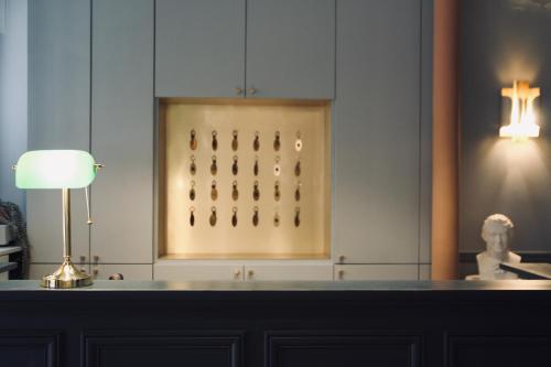 Amadeus Hotel - Hotel Location and Accessibility