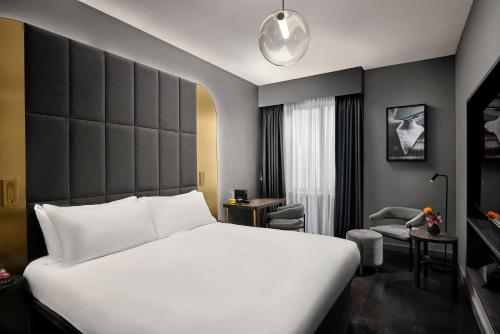 AMANO Covent Garden - Amenities and Services