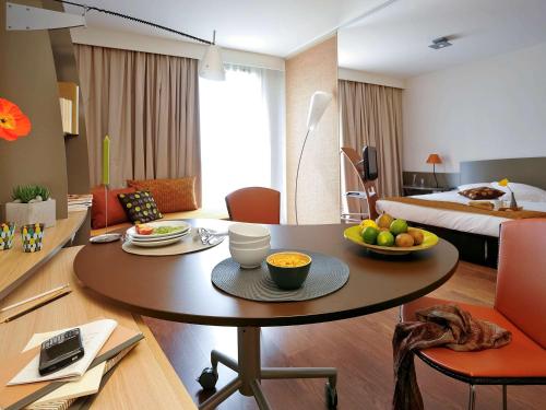 Aparthotel Adagio Nantes Centre - Convenient Location