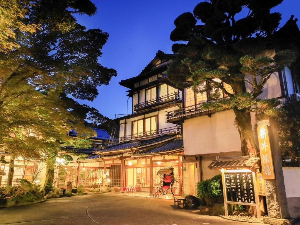 Arai Ryokan - Overview and Location