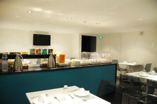 Arc De Triomphe Etoile - Hotel Overview