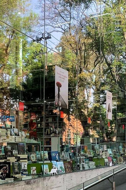 ARCHITECTURAL TOUR in Coyoacán – Small Groups