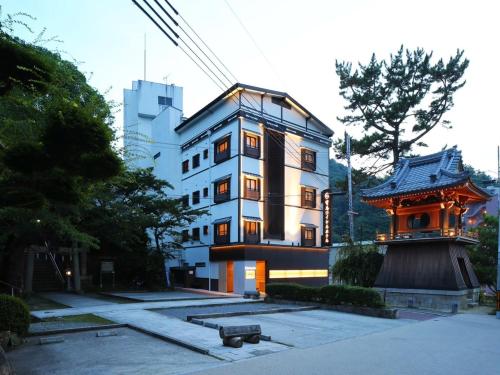 Arima Royal Hotel - Hotel Overview