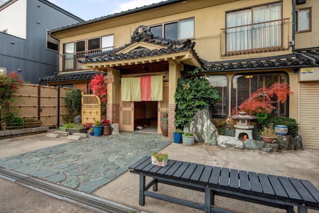 Azuma Ryokan Review