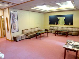 Azumaya Ryokan - Overview and Location