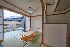 Azumi Setoda Review - Location and Accessibility