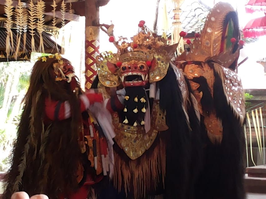 Balis Mother Temple : Besakih & the Universes Miniature