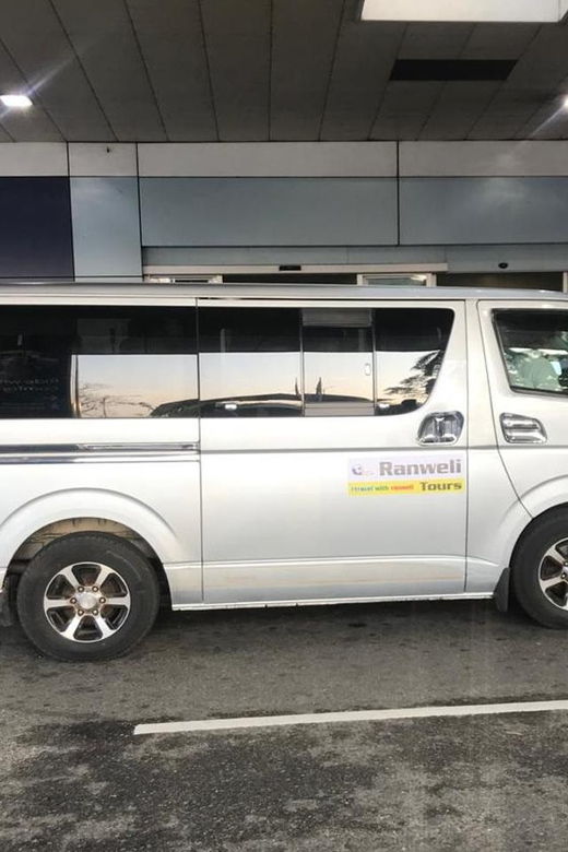 Bandaranaike International Airport (CMB) to Colombo Drop
