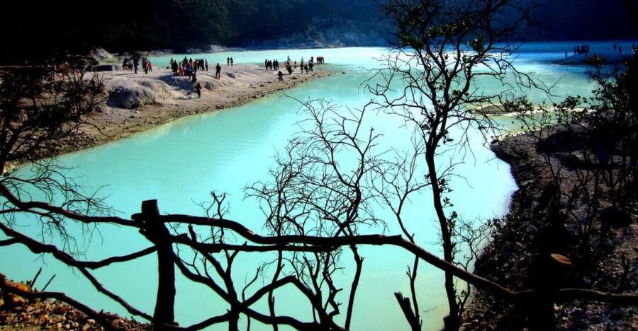 BANDUNG: MAKE CUSTOMIZED TOUR WITH CAR CHARTER AND DRIVER - Tour Overview and Pricing