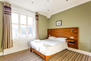 Bawn Lodge - Overview and Location