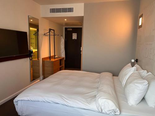 B&B HOTEL Derby - Hotel Overview