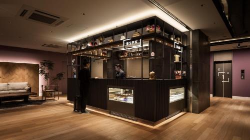 Bespoke Hotel Shinjuku - Amenities and Services Offered