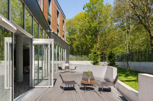 Best Western Plus Paris Meudon Ermitage - Location and Surroundings