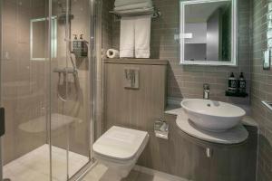 Best Western Plus Vauxhall Hotel - Hotel Overview and Location