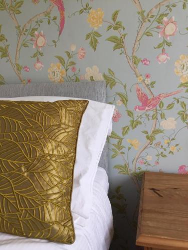 Black Swan Inn - Property Overview