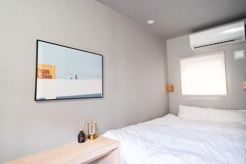 Boxi Hakata 1 - Property Overview