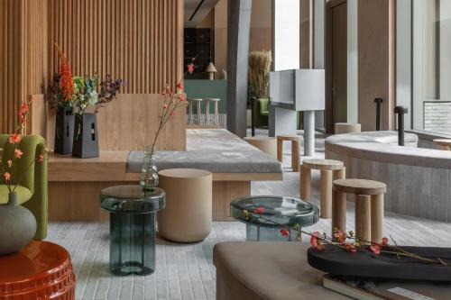 Buckle Street Studios by Locke, Aldgate - Property Overview