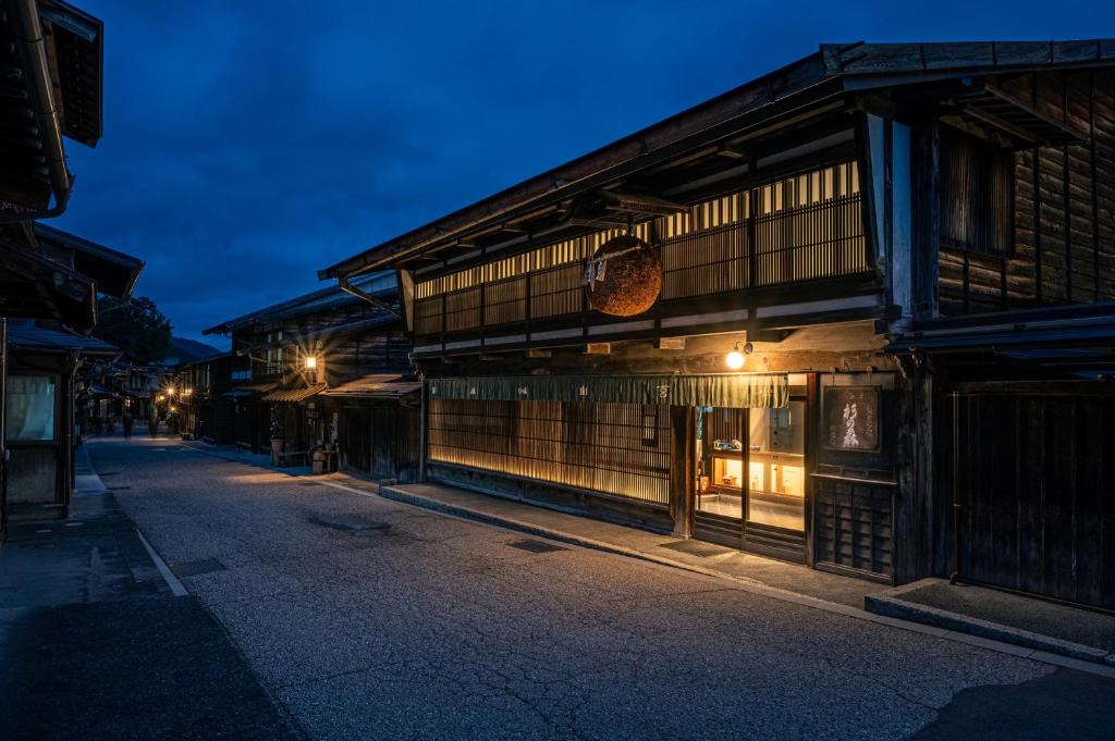 BYAKU Narai Review