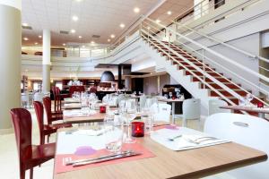 Campanile Paris East - Porte De Bagnolet - Dining and Refreshment Options