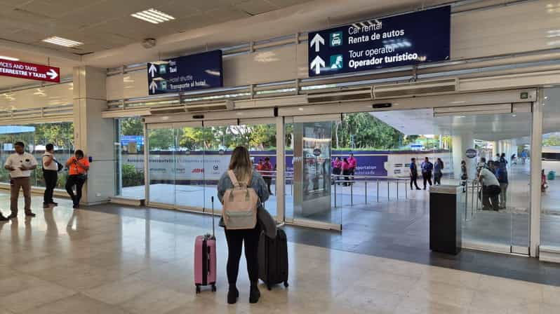 Cancun Airport: Private Transfers to Playa Del Carmen Hotel (32 Miles)