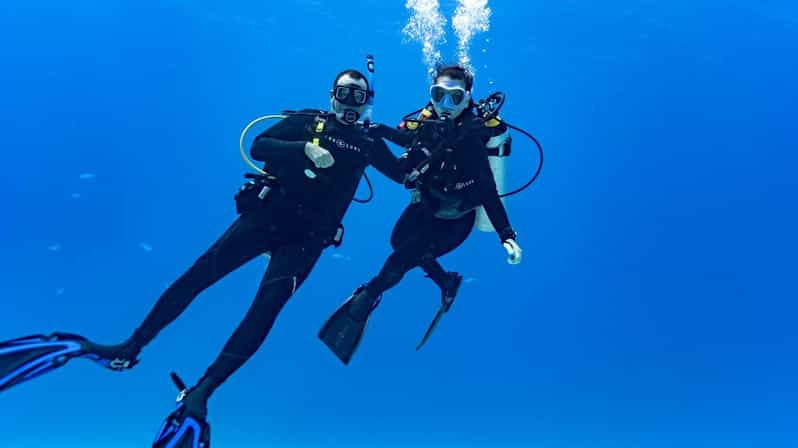 Cancun: First Time Diving Experience With 2 Tanks
