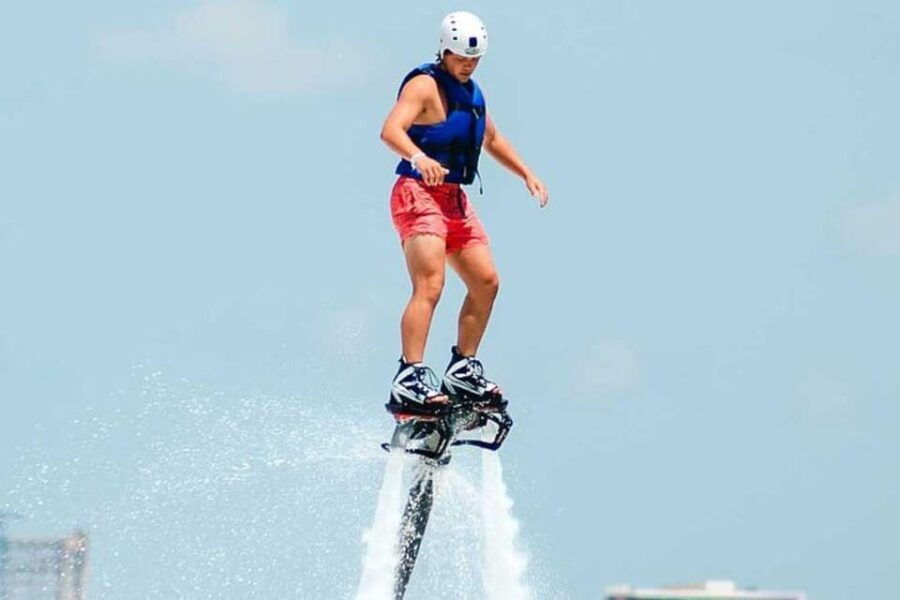 Cancun: Flyboard Experience – Soar Over the Lagoon