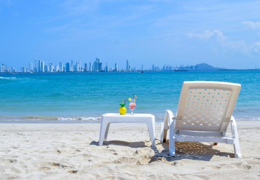 Cartagena: PUNTARENA ISLAND With Hotel Pickup and Drop-Off - Island Location and Features