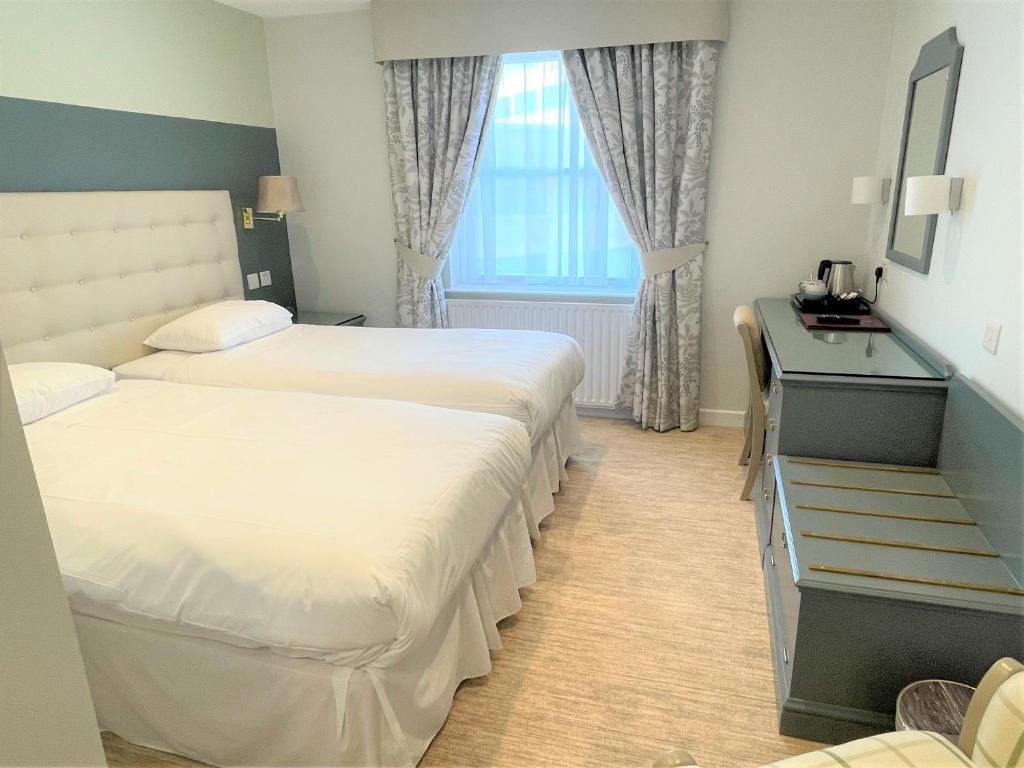 Centennial Hotel Review