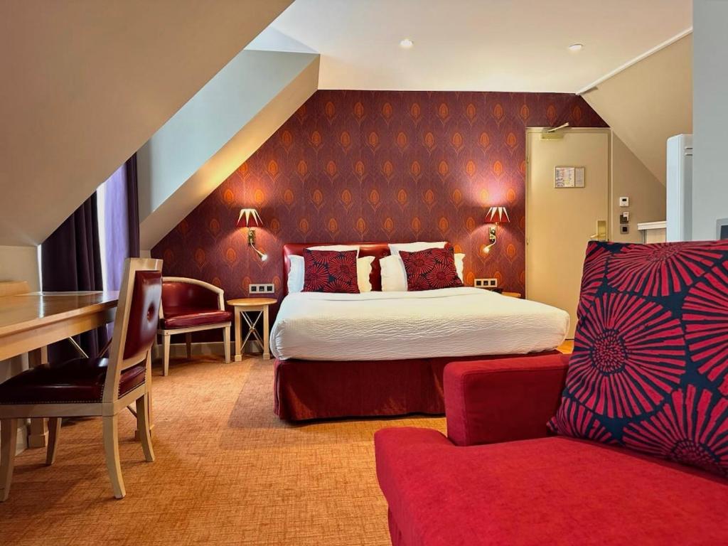 Central Saint Germain Hotel - Hotel Overview