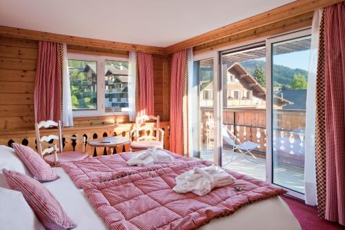Chalet-Hotel La Marmotte, The Tapiaz & SPA, The Originals Relais - Overview of Chalet-Hotel La Marmotte