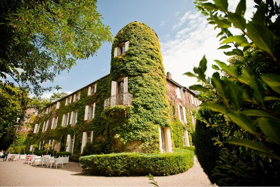 Chateau D'ayres - Hotel & Spa - Location and Surroundings