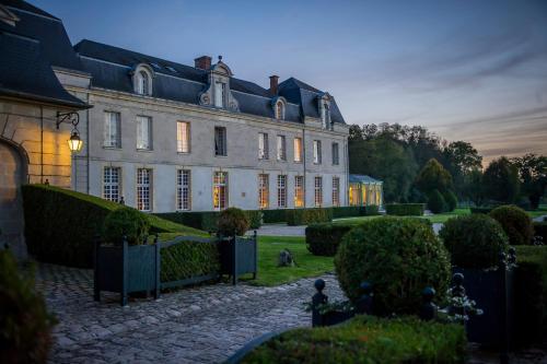 Château De Courcelles - Property Overview