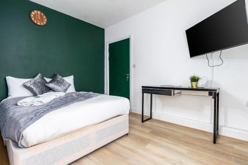 City Gate Guest House - Property Overview