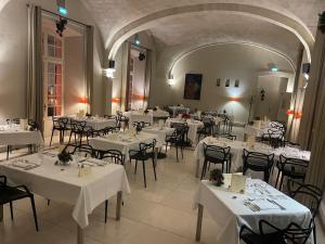 Cloitre Saint Louis Hotel Avignon - Hotel Overview