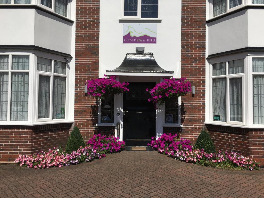 Clover Spa and Hotel - Hotel Location and Directions