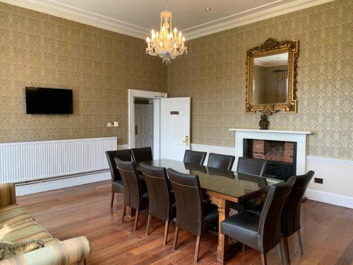 Colwick Hall Hotel - Hotel Overview and Location