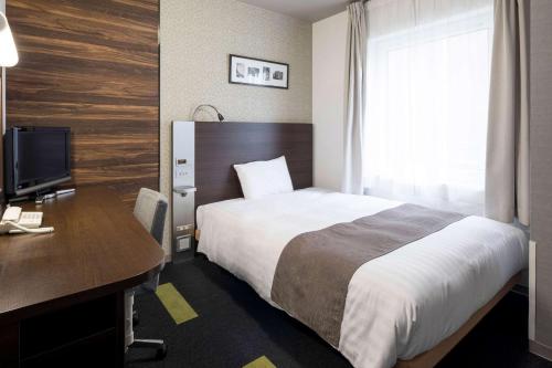 Comfort Hotel Tokyo Higashi Nihombashi - Perfect Location in Tokyo