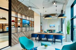 Courtyard by Marriott Luton Airport - Convenient Location