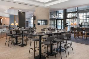 Courtyard by Marriott Paris La Defense West - Colombes - Hotel Overview