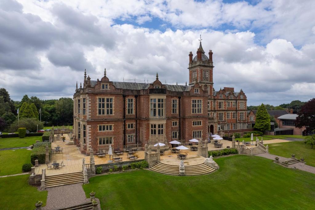Crewe Hall Hotel & Spa - Cheshire - Location and Accessibility
