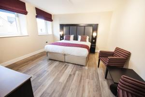 Crown Lodge Hotel - Hotel Overview