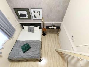 D12 Shinjuku Center 2 Rooms - New Spacious Apartment, 5 Mins to Station, Max 4 People, Newly Renovated in Shinjuku, Bathing Tub, Outdoor Balcony, Wooden Flooring, Original Interior - Property Highlights