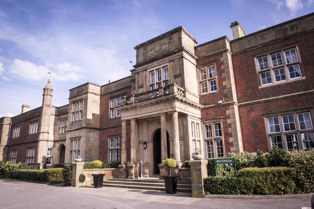 De Vere Cranage Estate - Hotel Overview and Location